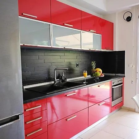 Oasis Garden House Апартаменты *