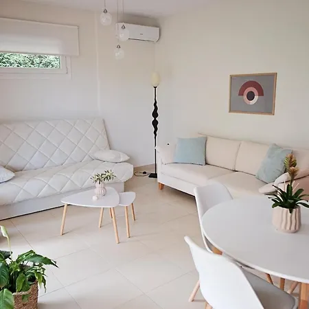 Oasis Garden House Nea Iraklitsa